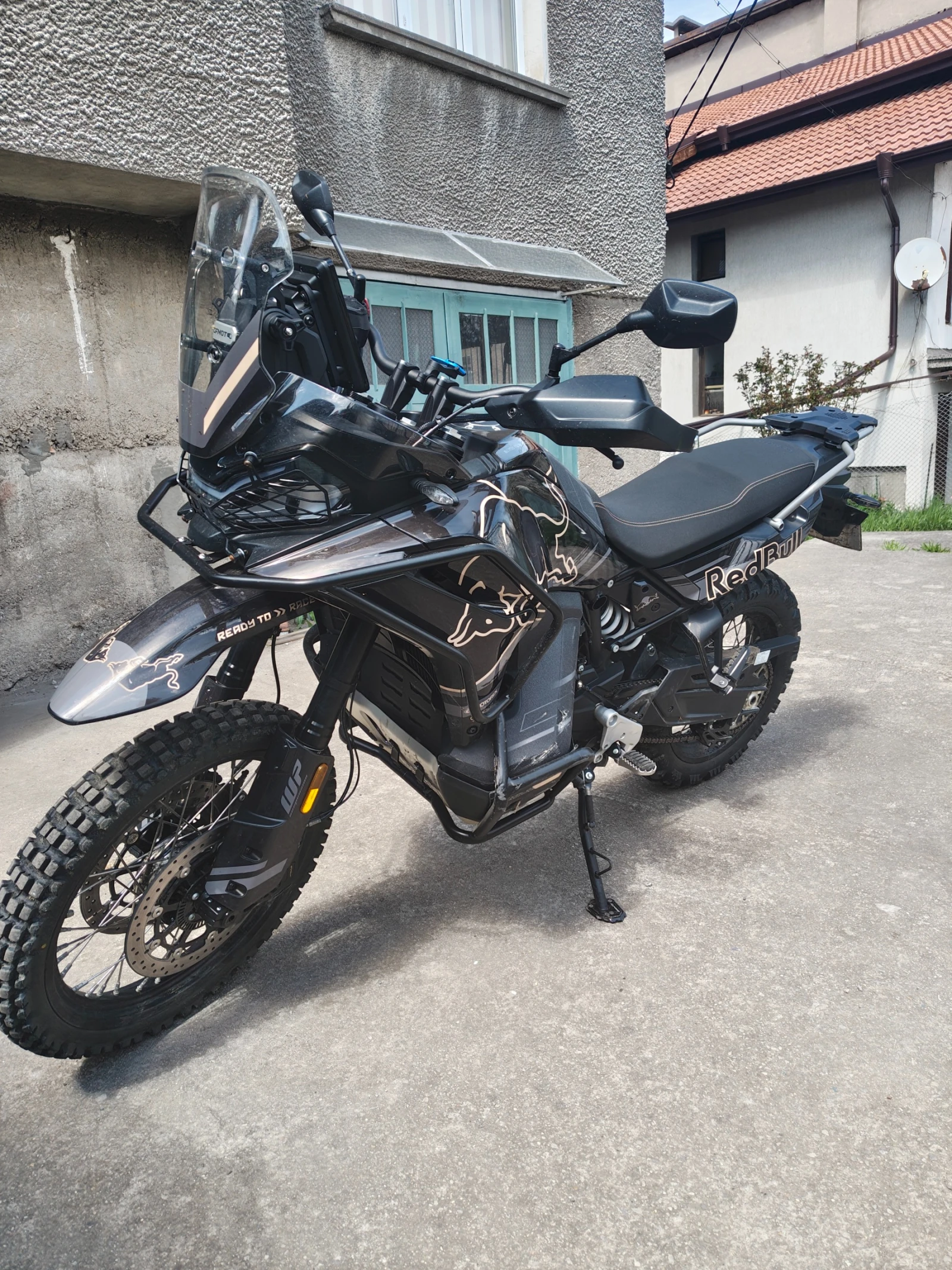 Cfmoto MT-X