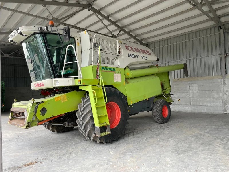 Комбайн Claas MEGA 360, снимка 2 - Селскостопанска техника - 47201533