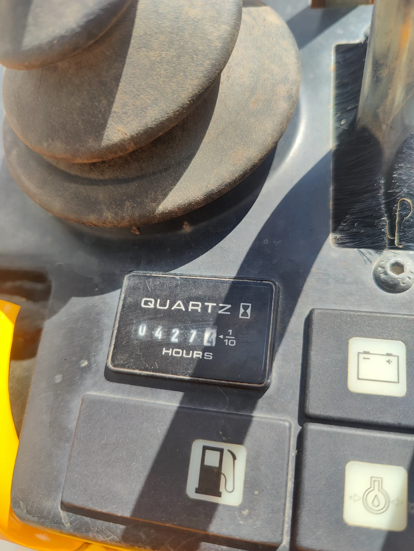 Багер JCB 8008 CTS - изображение 4