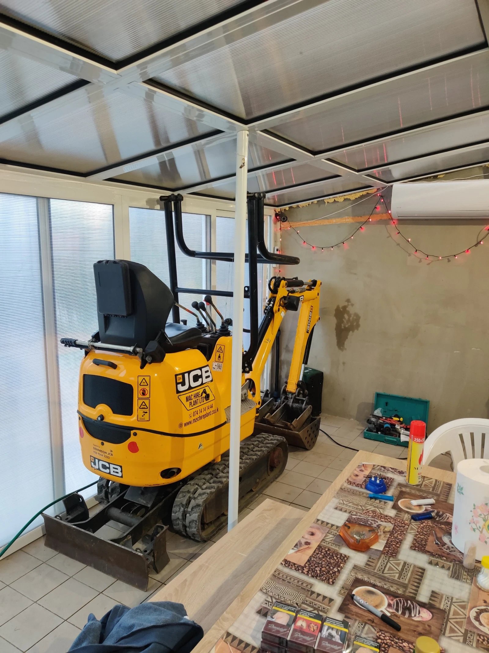 Багер JCB 8008 CTS - изображение 6