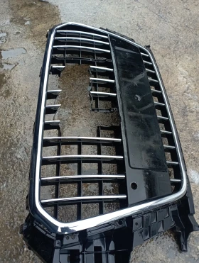Оригинална решетка за AUDI Q3 S-LINE 2012-2018г....8U0853653A...., снимка 4