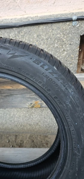 Гуми Зимни 205/55R16, снимка 8