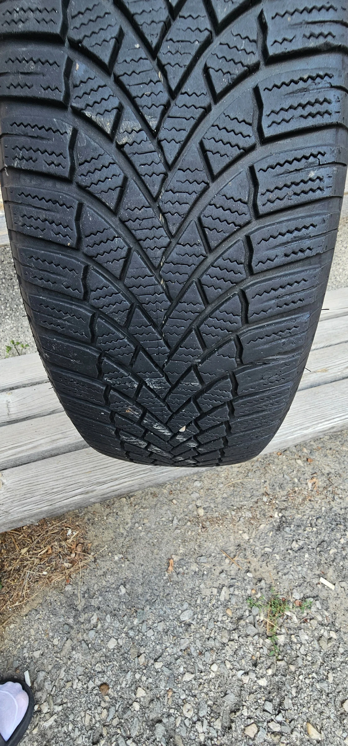 Гуми Зимни 205/55R16, снимка 7 - Гуми и джанти - 55929788