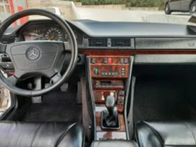 Mercedes-Benz E 200 124 CABRIO, снимка 12