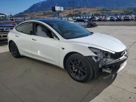 Tesla Model 3, снимка 4