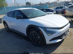 ������ Kia EV6