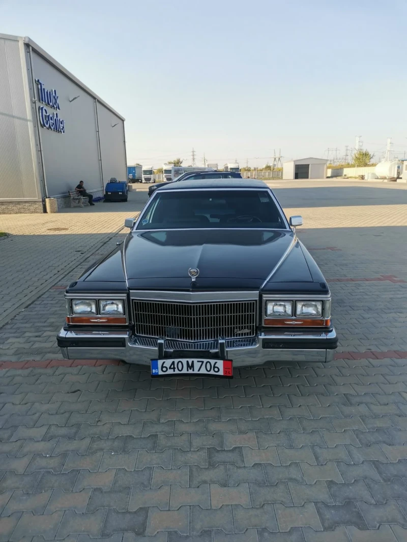 Cadillac Brougham Limousine , снимка 5 - Автомобили и джипове - 51005256