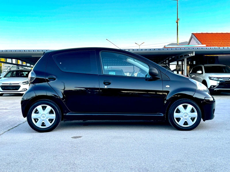 Toyota Aygo 1.0VVT-I ИТАЛИЯ, снимка 5 - Автомобили и джипове - 46102174