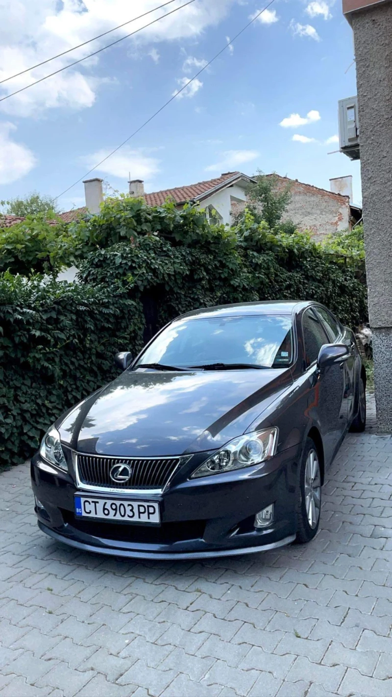 Lexus IS 220d 2.2, снимка 10 - Автомобили и джипове - 48657171