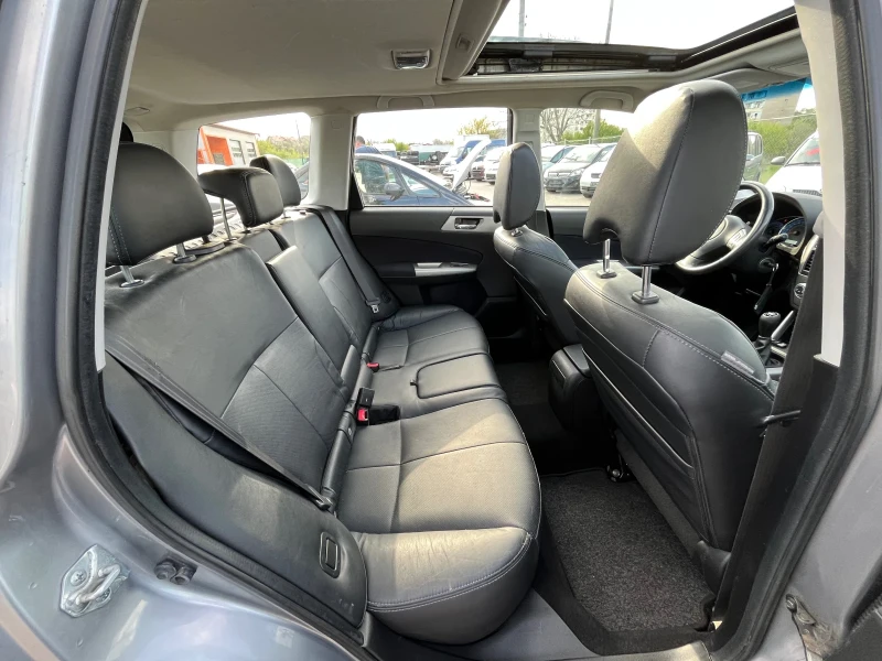 Subaru Forester 2.0R 150 LPG, снимка 11 - Автомобили и джипове - 50006819