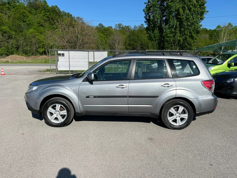 Subaru Forester 2.0R 150 LPG, снимка 2 - Автомобили и джипове - 50006819