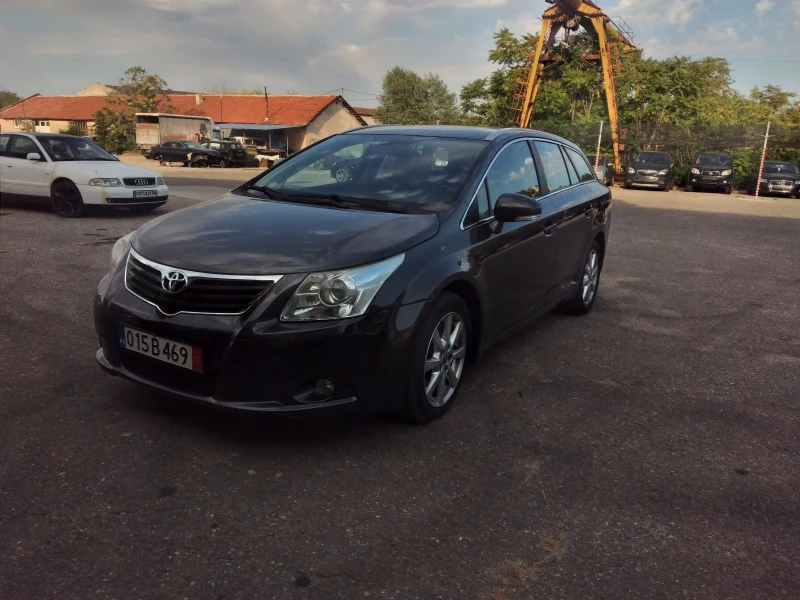 Toyota Avensis 2.0 D автоматик, снимка 2 - Автомобили и джипове - 51369422