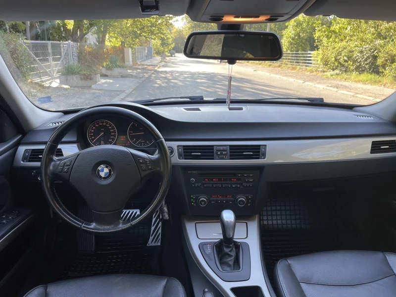BMW 320 Промо цена!!! Кожа Фейслифт Парктроник, снимка 5 - Автомобили и джипове - 52588397