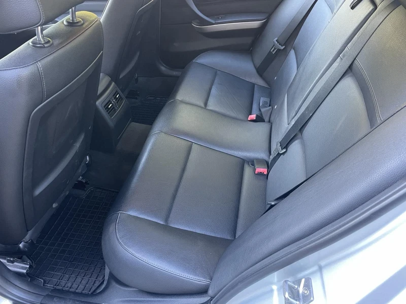 BMW 320 Промо цена!!! Кожа Фейслифт Парктроник, снимка 4 - Автомобили и джипове - 52588397