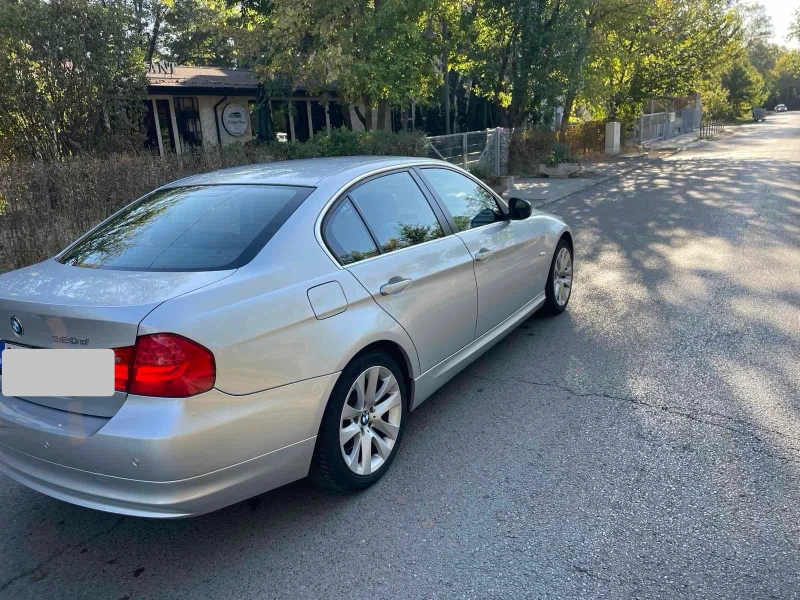 BMW 320 Промо цена!!! Кожа Фейслифт Парктроник, снимка 7 - Автомобили и джипове - 52588397