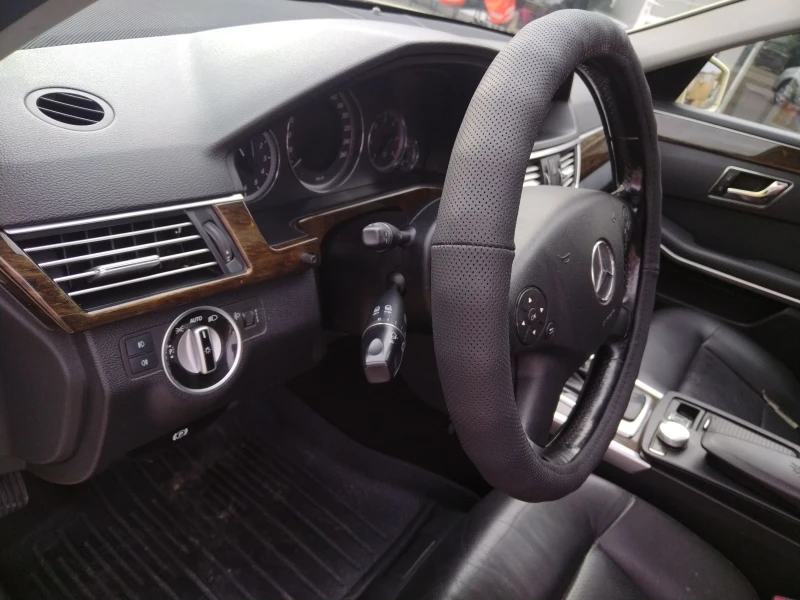 Mercedes-Benz E 200 2.2, 136 к.с. , снимка 13 - Автомобили и джипове - 52465365