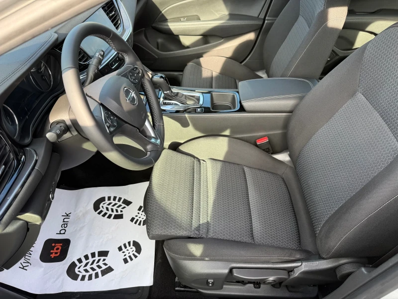 Opel Insignia (KATO НОВА), снимка 11 - Автомобили и джипове - 52754001