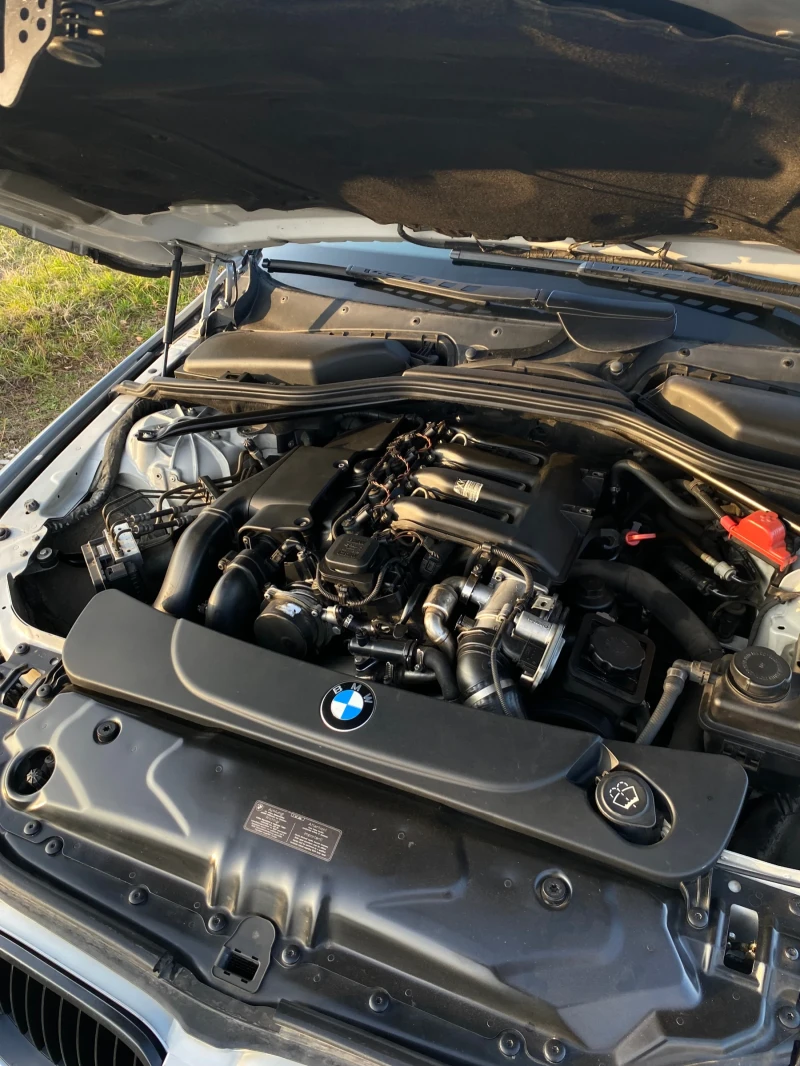 BMW 520 163кс, снимка 3 - Автомобили и джипове - 52774773