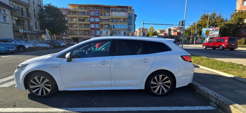 Toyota Corolla TS 2.0, снимка 2 - Автомобили и джипове - 53016491