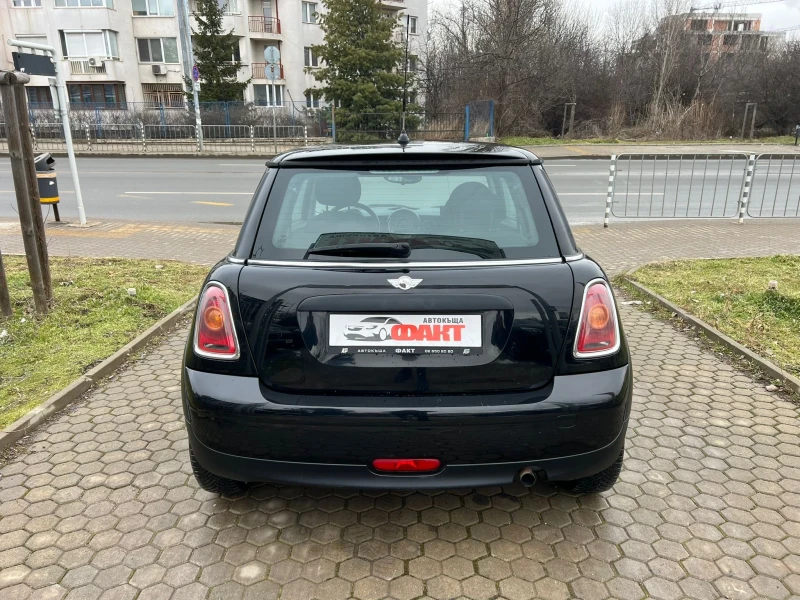 Mini One 1.4i, снимка 5 - Автомобили и джипове - 53198627