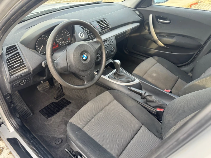 BMW 118 Автоматик 4 врати Германия 2 ри Собственик, снимка 10 - Автомобили и джипове - 53363723