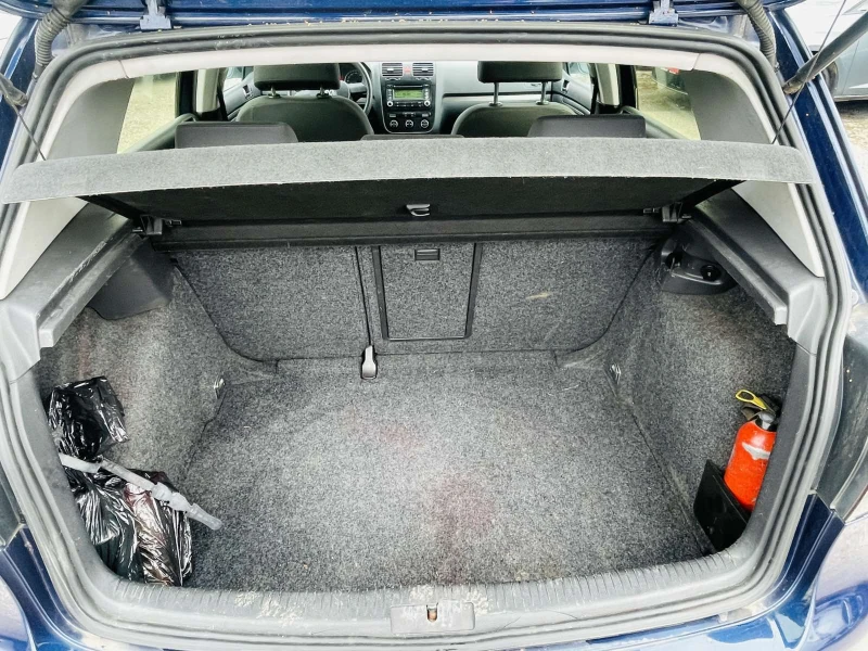 VW Golf 1.9TDI-АВТОМАТ., снимка 12 - Автомобили и джипове - 53475506