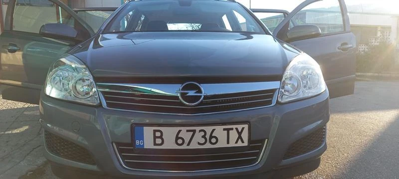 Opel Astra 1, 9CDTI, снимка 1 - Автомобили и джипове - 36609596