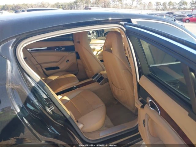 Porsche Panamera 4S 4.8i - Топ състояние - АвтоКредит, снимка 12 - Автомобили и джипове - 52843843
