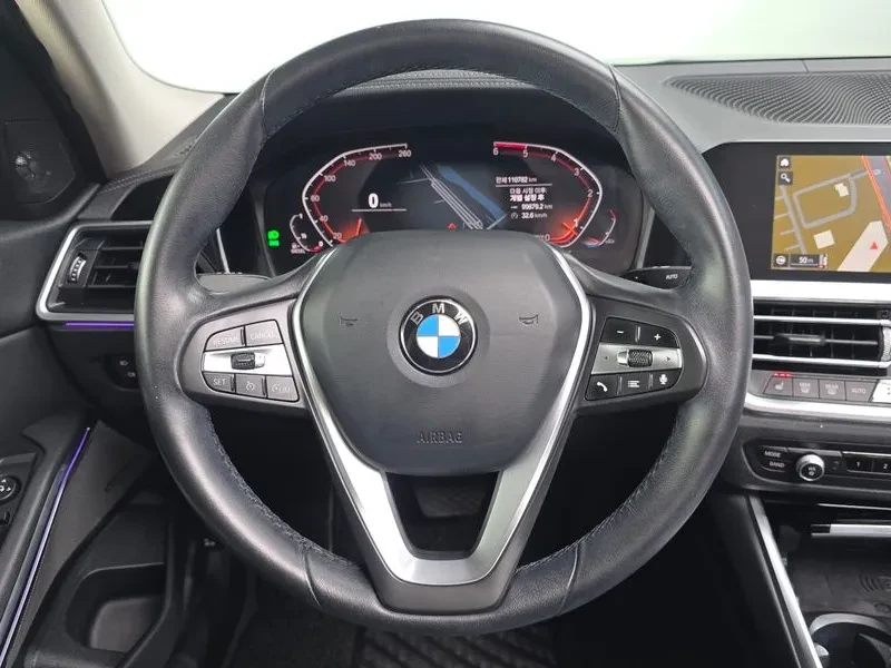 BMW 320 d/ DIGI/ PANO/ HEAD UP/ �����/ ������� | Mobile.bg � ����������� 13