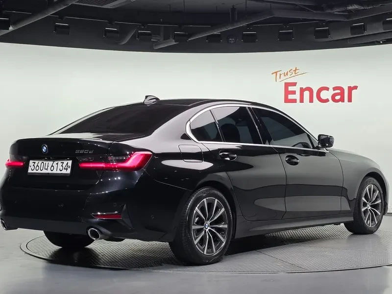 BMW 320 d/ DIGI/ PANO/ HEAD UP/ �����/ ������� | Mobile.bg � ����������� 2