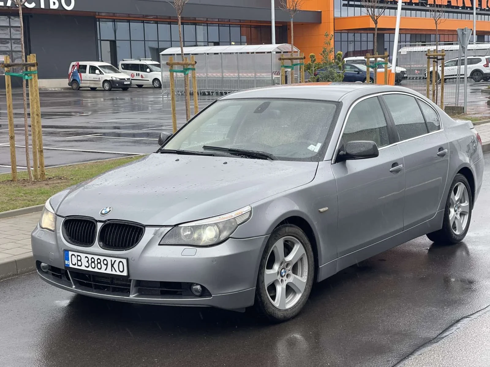 BMW 530 Xi ГАЗ, снимка 1