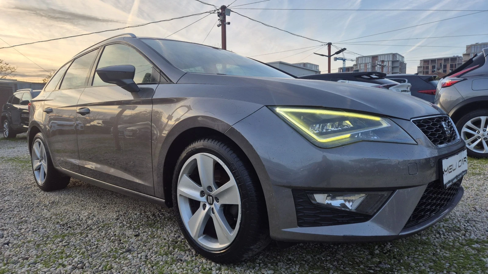 Seat Leon 2.0 TDI FR НАВИ ЛЕД БИ КСЕНОН ВИДЕО ЛИЗИНГ , снимка 1