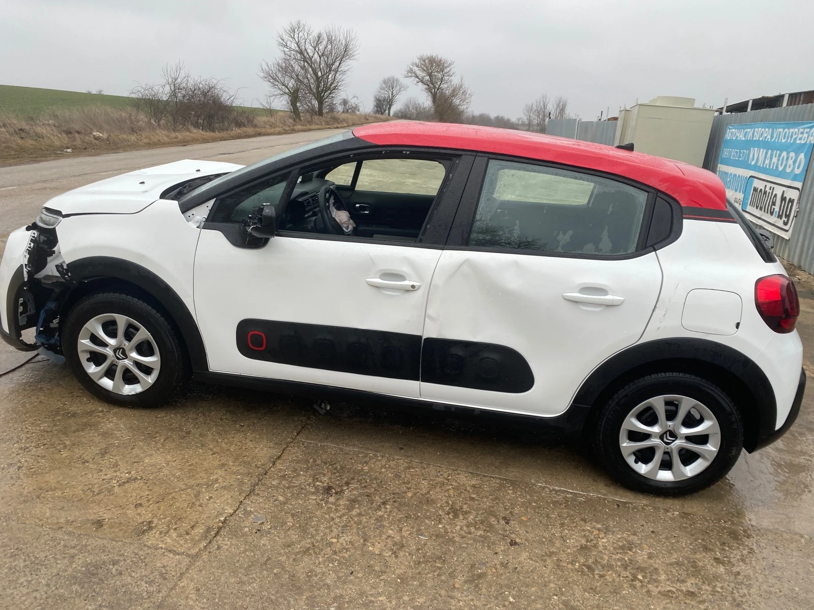 Citroen C3 1.2i - изображение 4