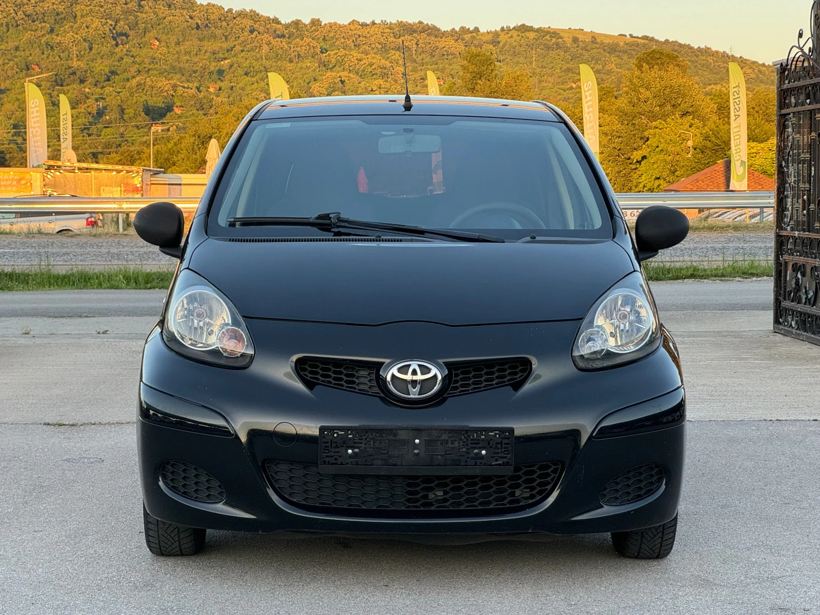 Toyota Aygo 1.0VVT-I ИТАЛИЯ - изображение 7