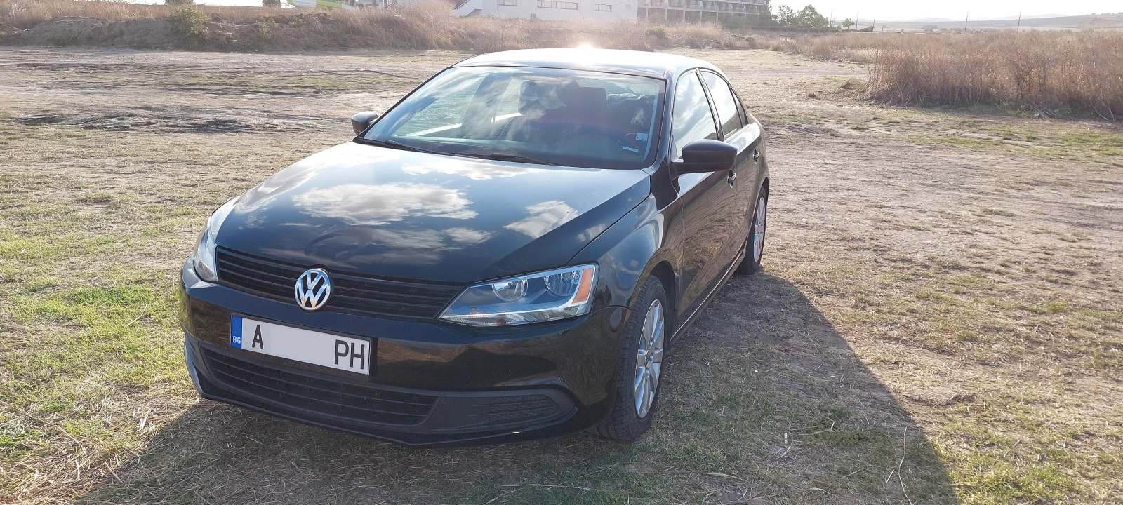VW Jetta 2.0 115 к.с. ръчка АГУ - изображение 2