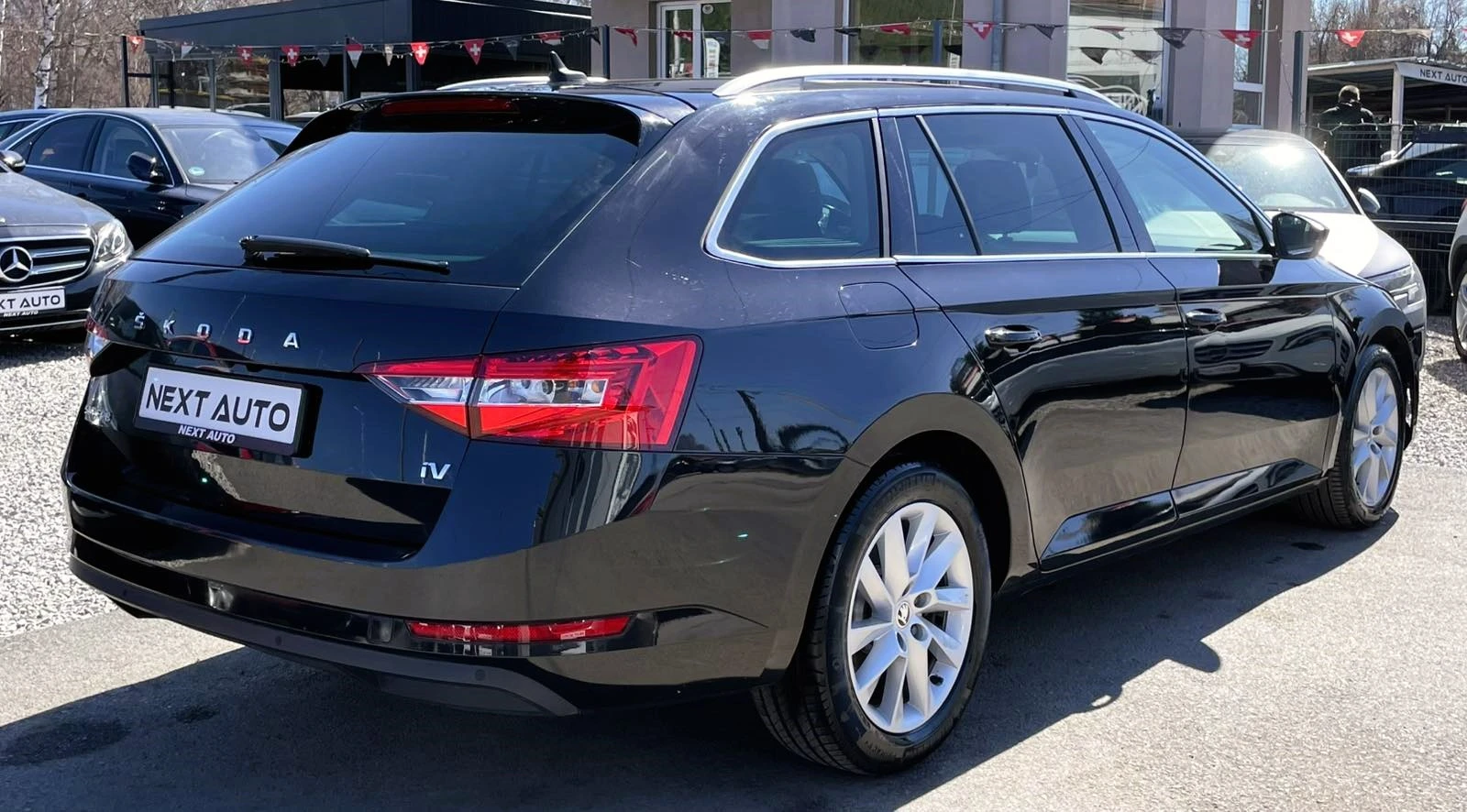 Skoda Superb Plug-In Hybrid 218HP FULL - изображение 5