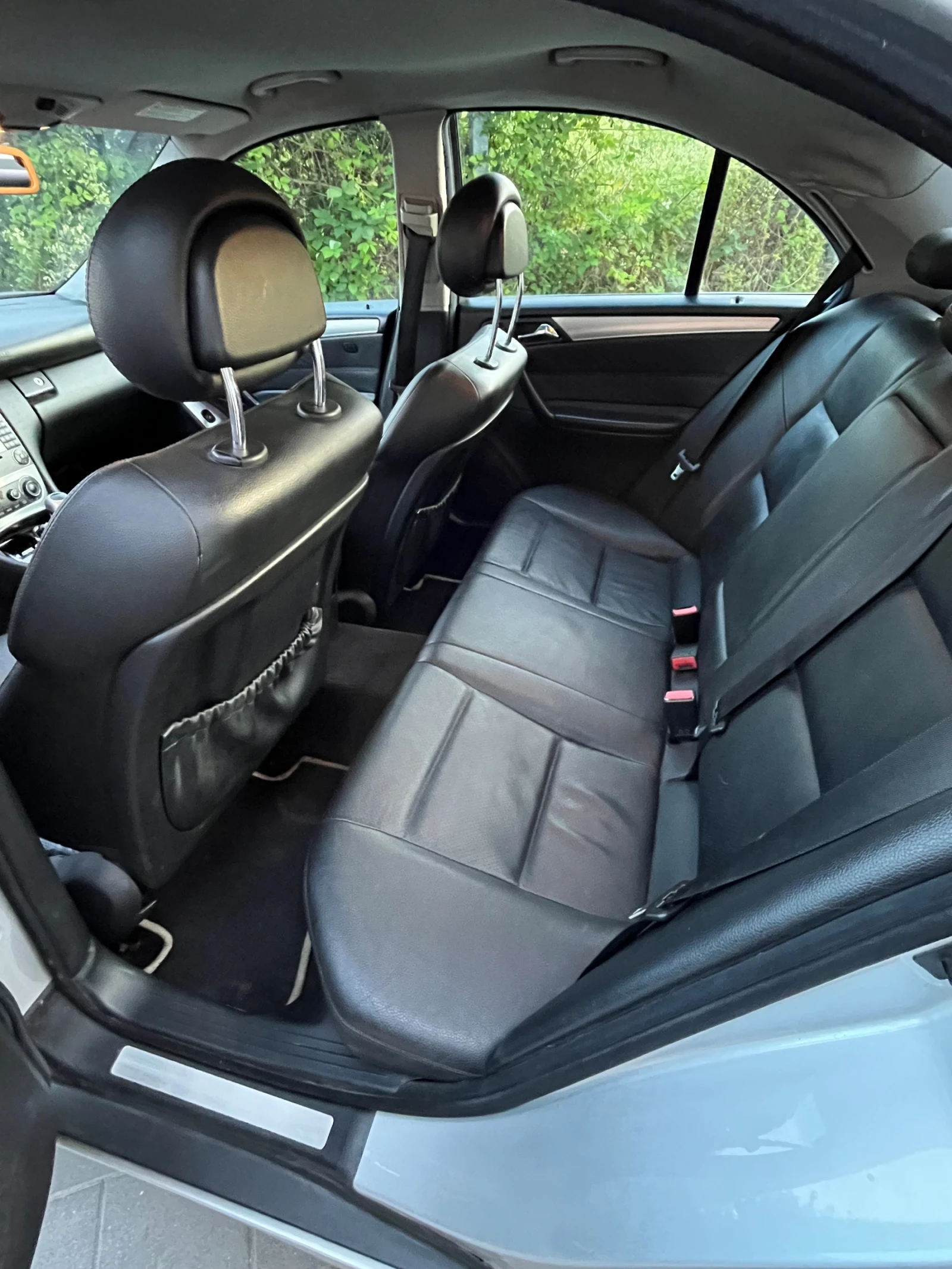 Mercedes-Benz C 220 Avangarde - изображение 5