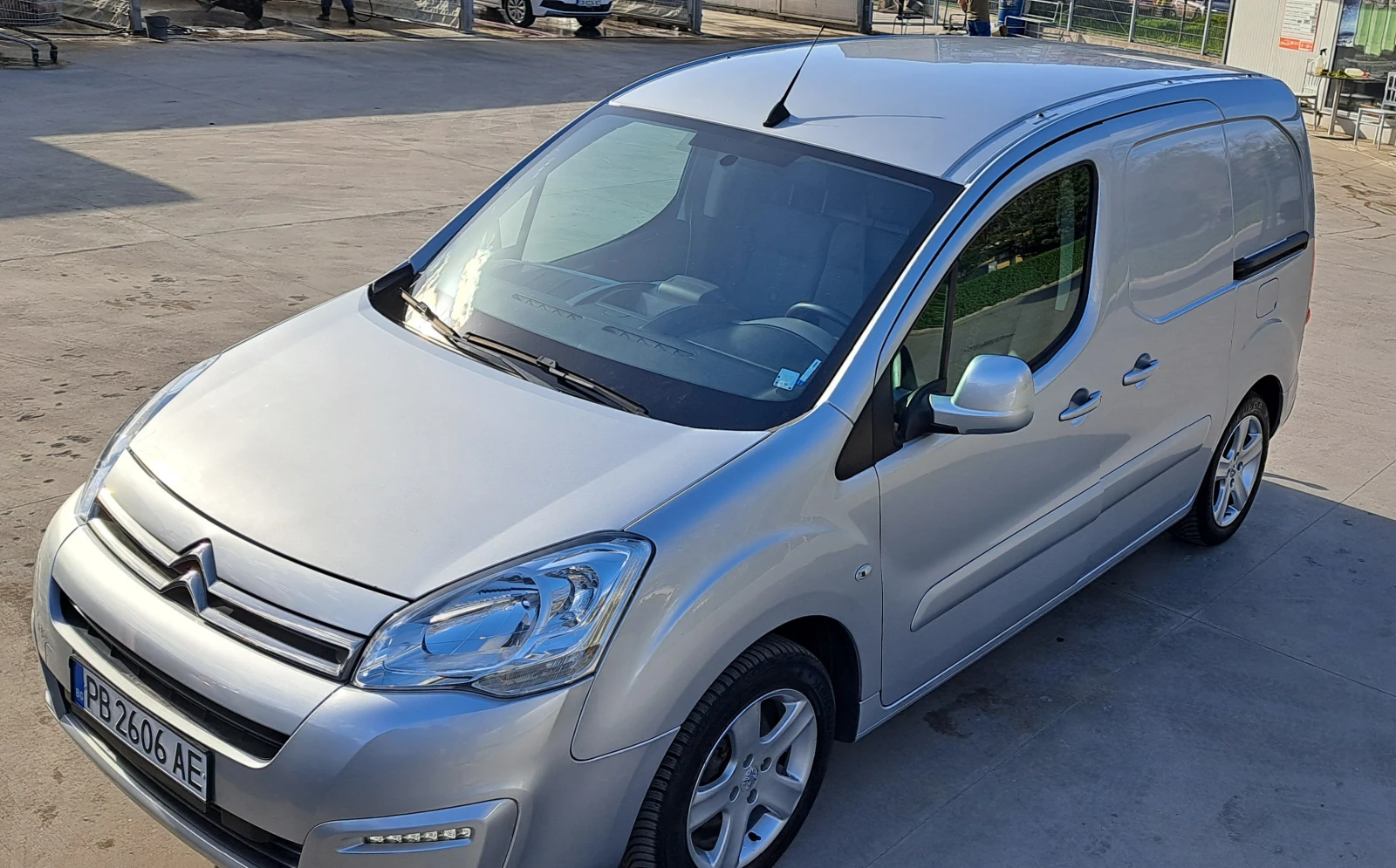 Citroen Berlingo 1.6 HDI - изображение 8
