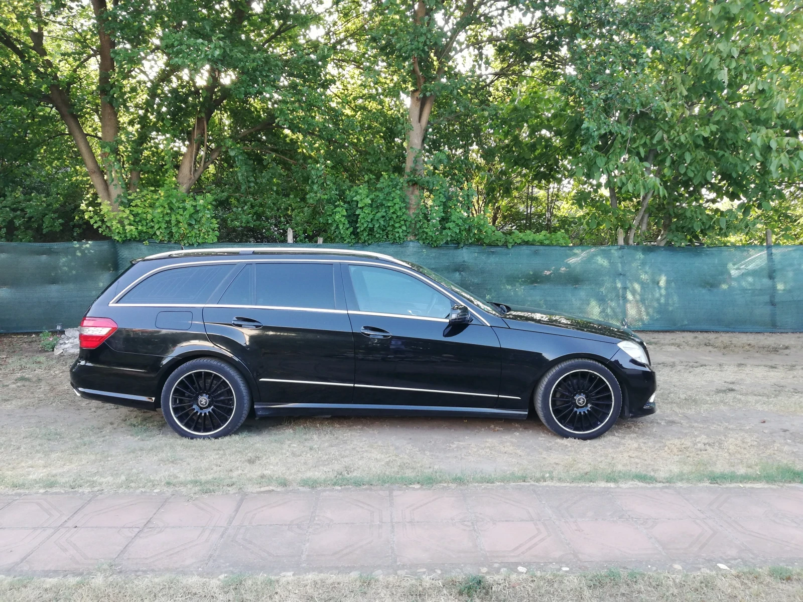Mercedes-Benz E 220 EURO 5A - изображение 2