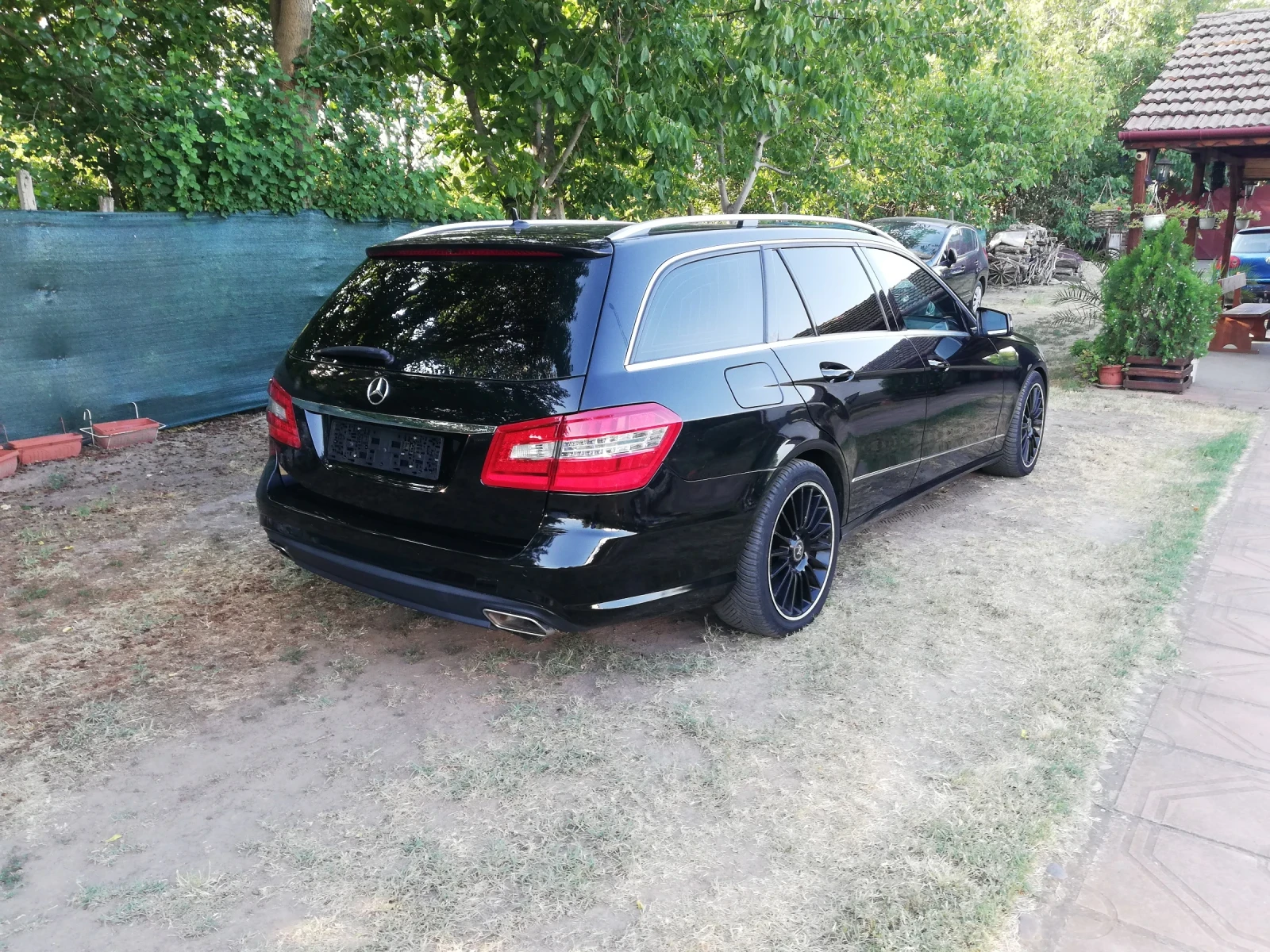 Mercedes-Benz E 220 EURO 5A - изображение 3