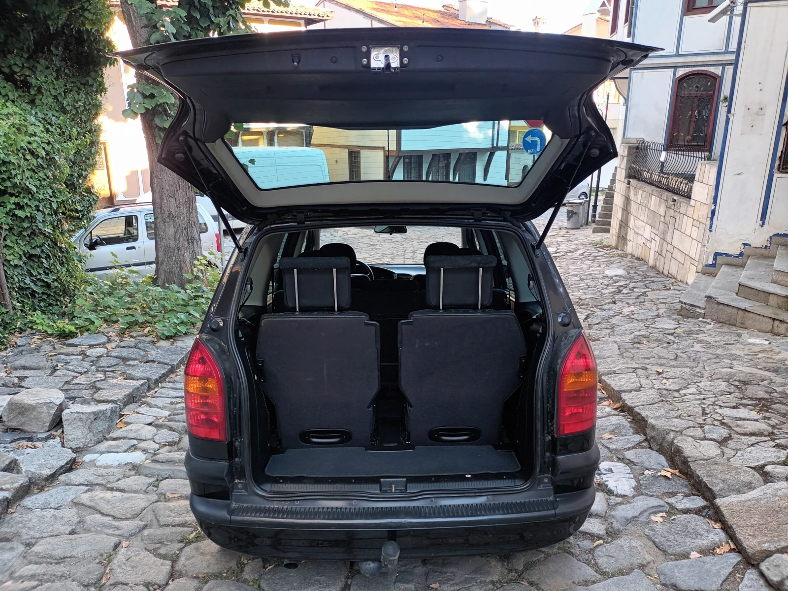 Opel Zafira 2.0 tdi 6+ 1 - изображение 7