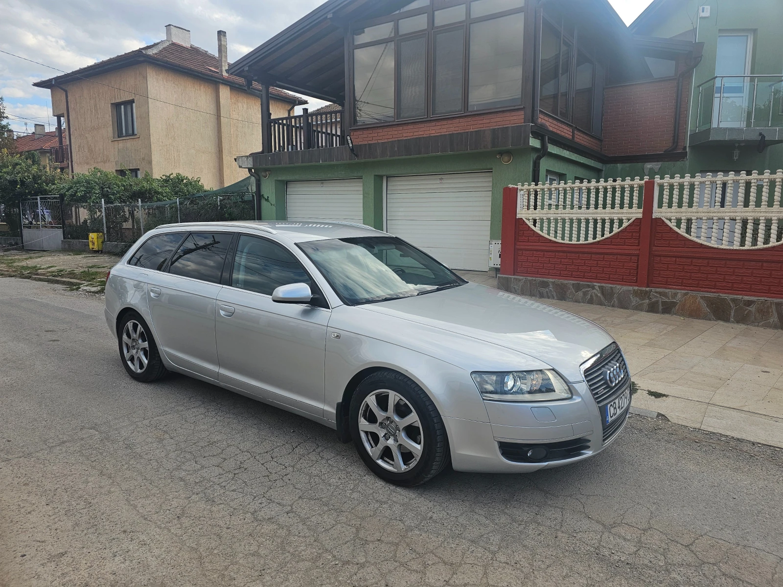Audi A6 Газ-инж-Quattro - изображение 2