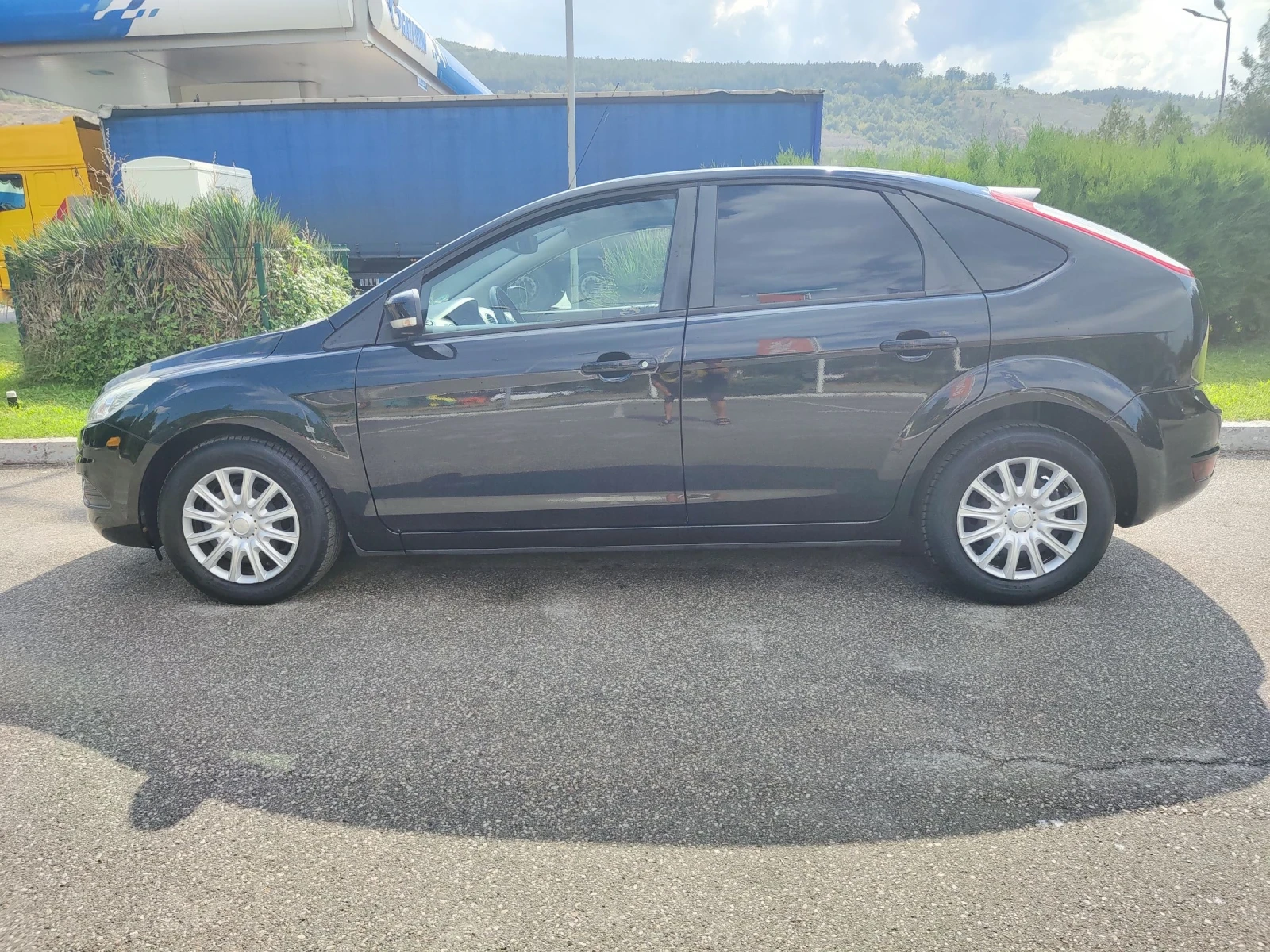 Ford Focus 1.6 i | Mobile.bg — изображение 2