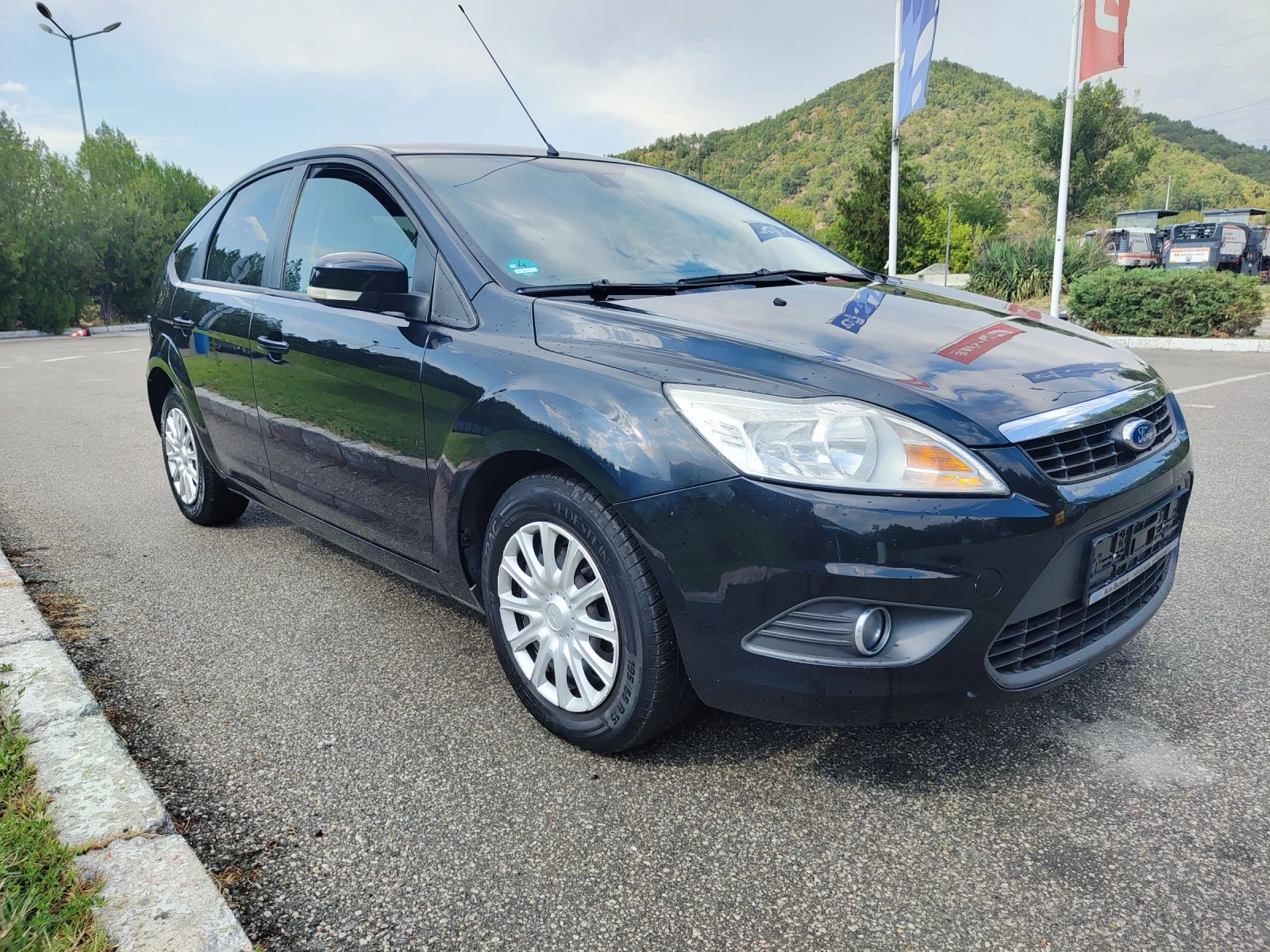 Ford Focus 1.6 i | Mobile.bg — изображение 5