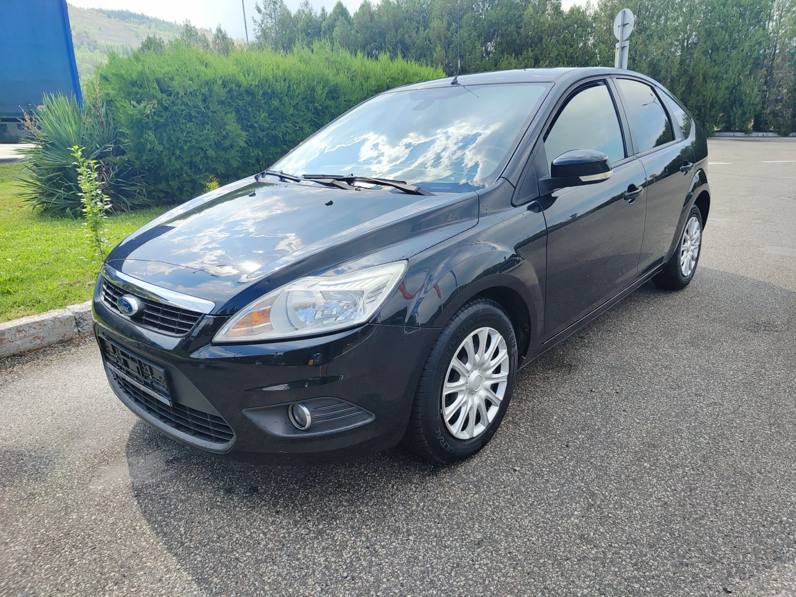 Ford Focus 1.6 i | Mobile.bg — изображение 1