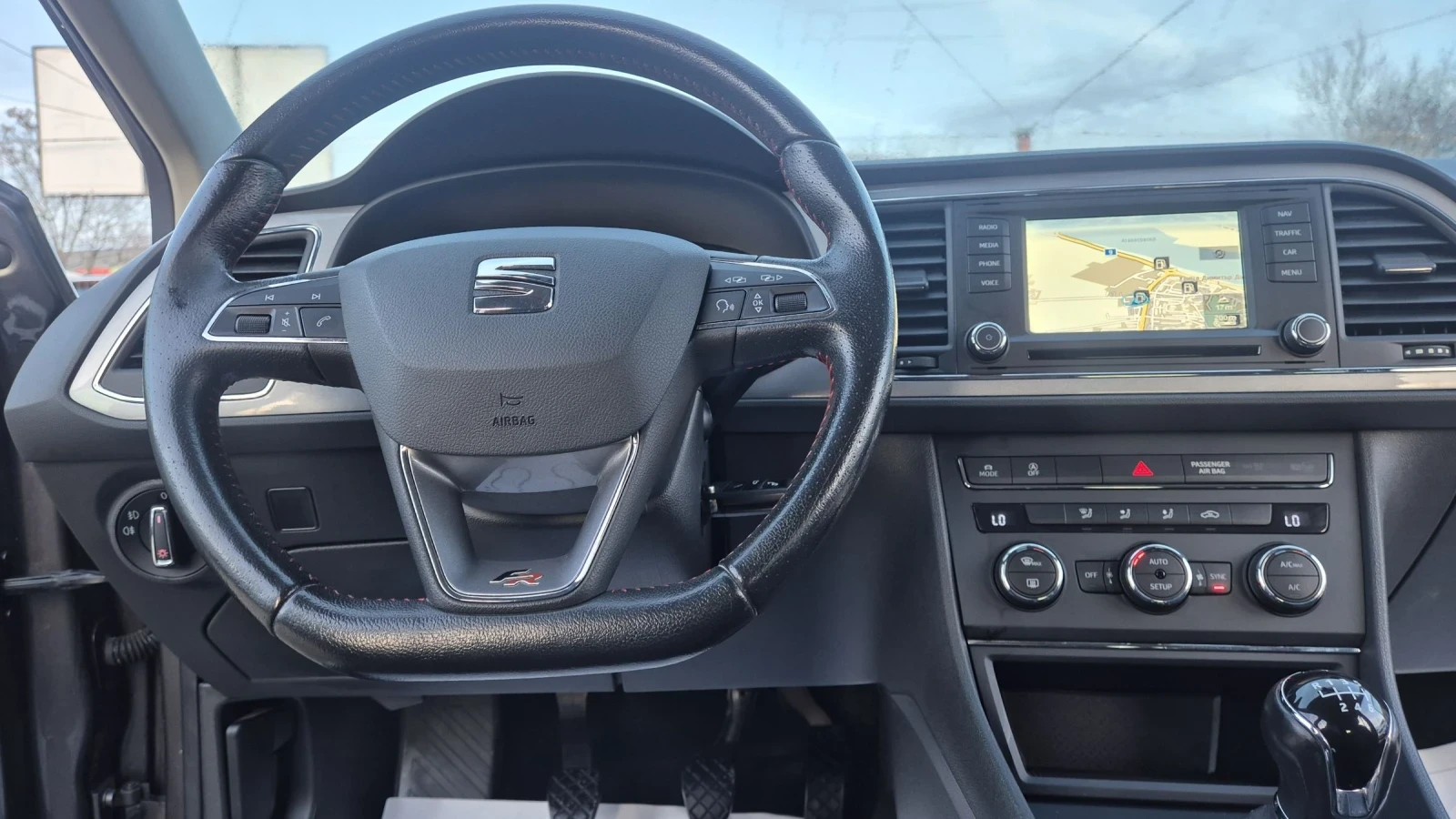 Seat Leon 2.0 TDI FR НАВИ ЛЕД БИ КСЕНОН ВИДЕО ЛИЗИНГ  - изображение 10