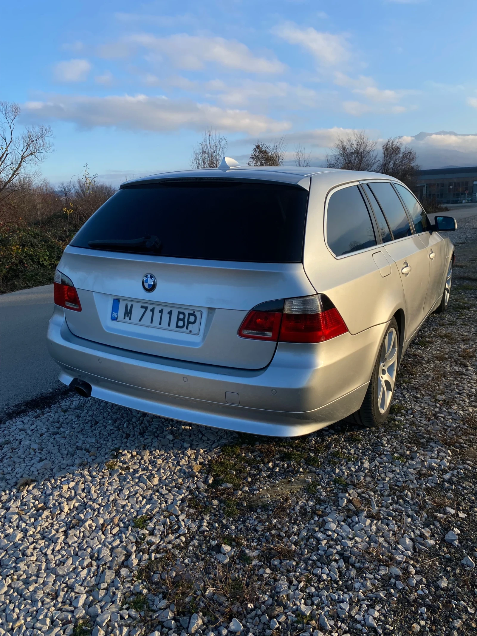 BMW 520 163кс - изображение 2