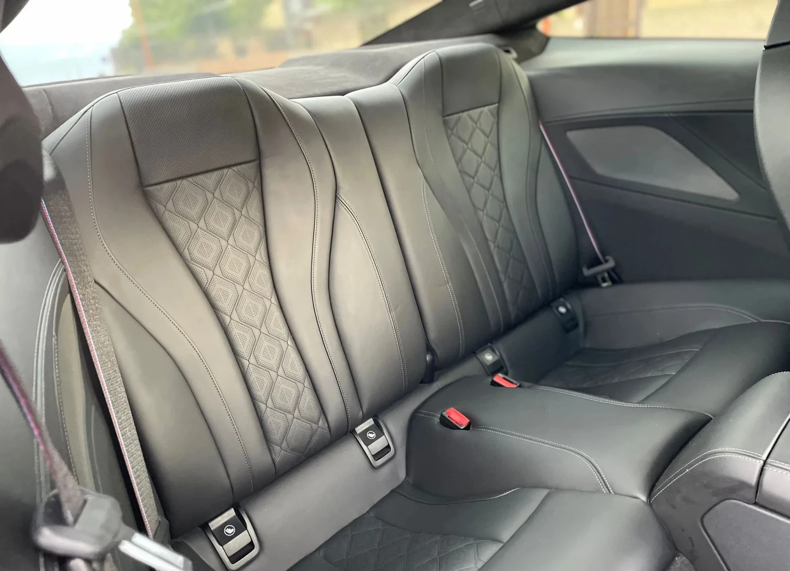 BMW M8 Competition - изображение 8