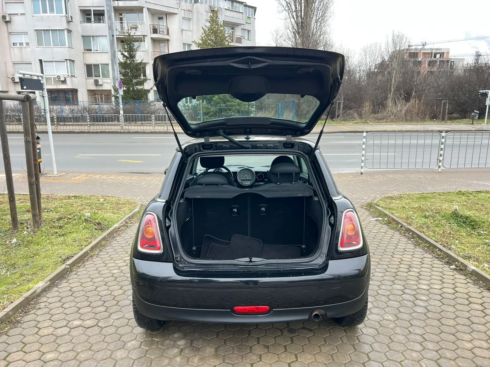 Mini One 1.4i | Mobile.bg � ����������� 13