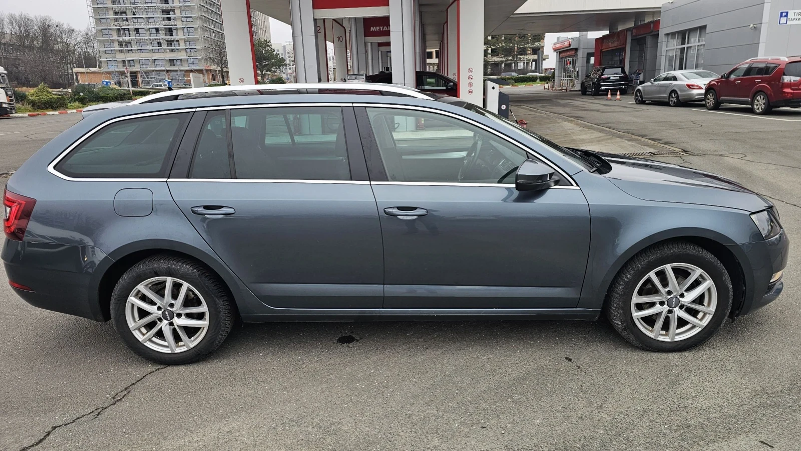 Skoda Octavia 1.6 TDI - 7 Gyronik  - изображение 4